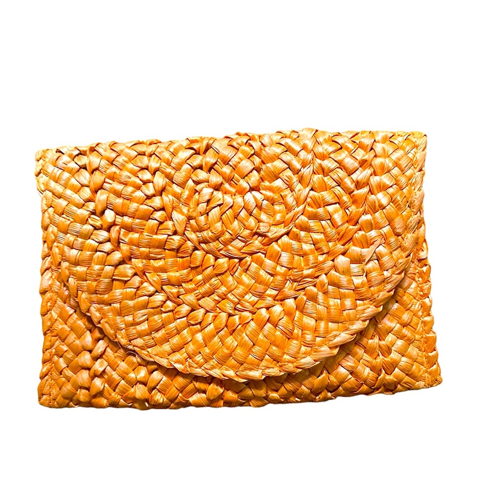 Straw Clutch
